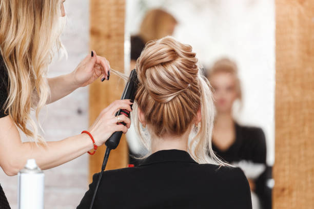 Top Features of Hair Salon Software That Help Streamline Client Bookings